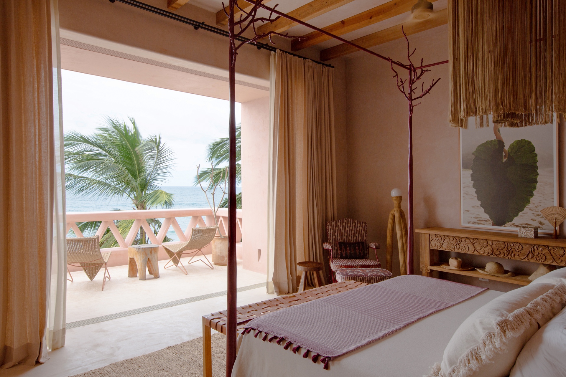 casa-rosada_villa_sayulita-mexico_interior-bedroom.jpg