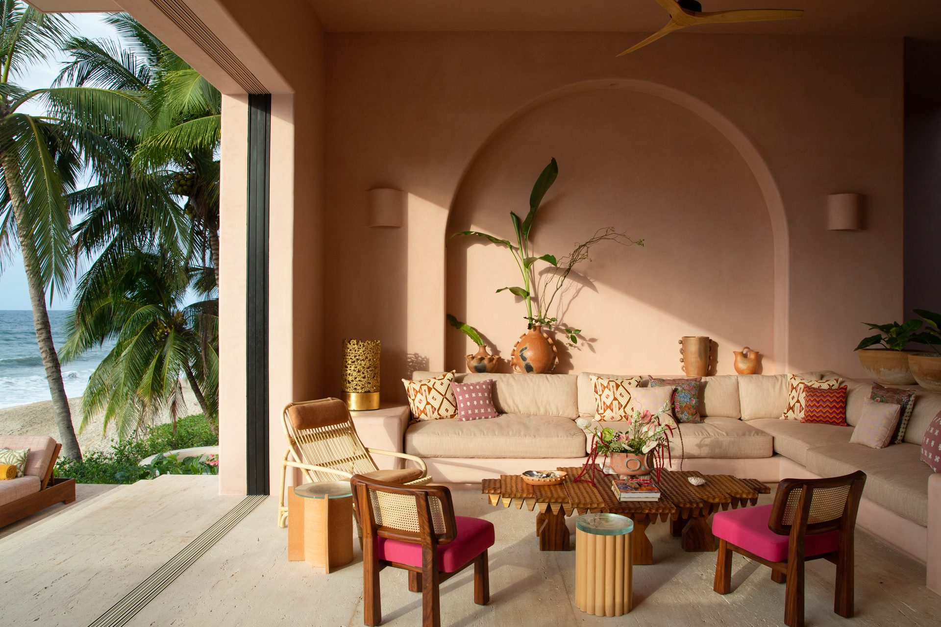 casa-rosada_villa_sayulita-mexico_interior-living-room.jpg
