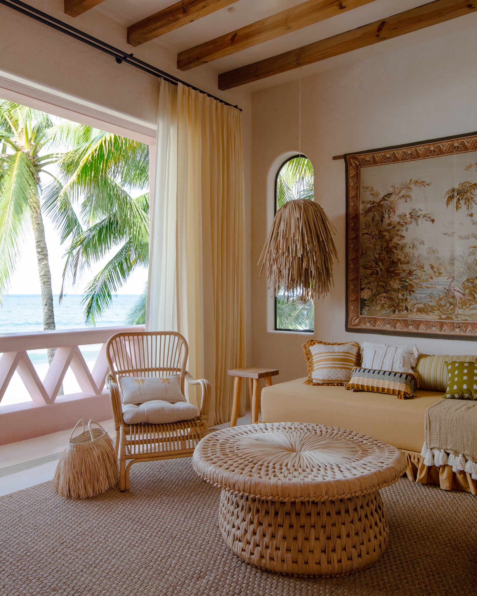casa-rosada_villa_sayulita-mexico_interior-view.jpg